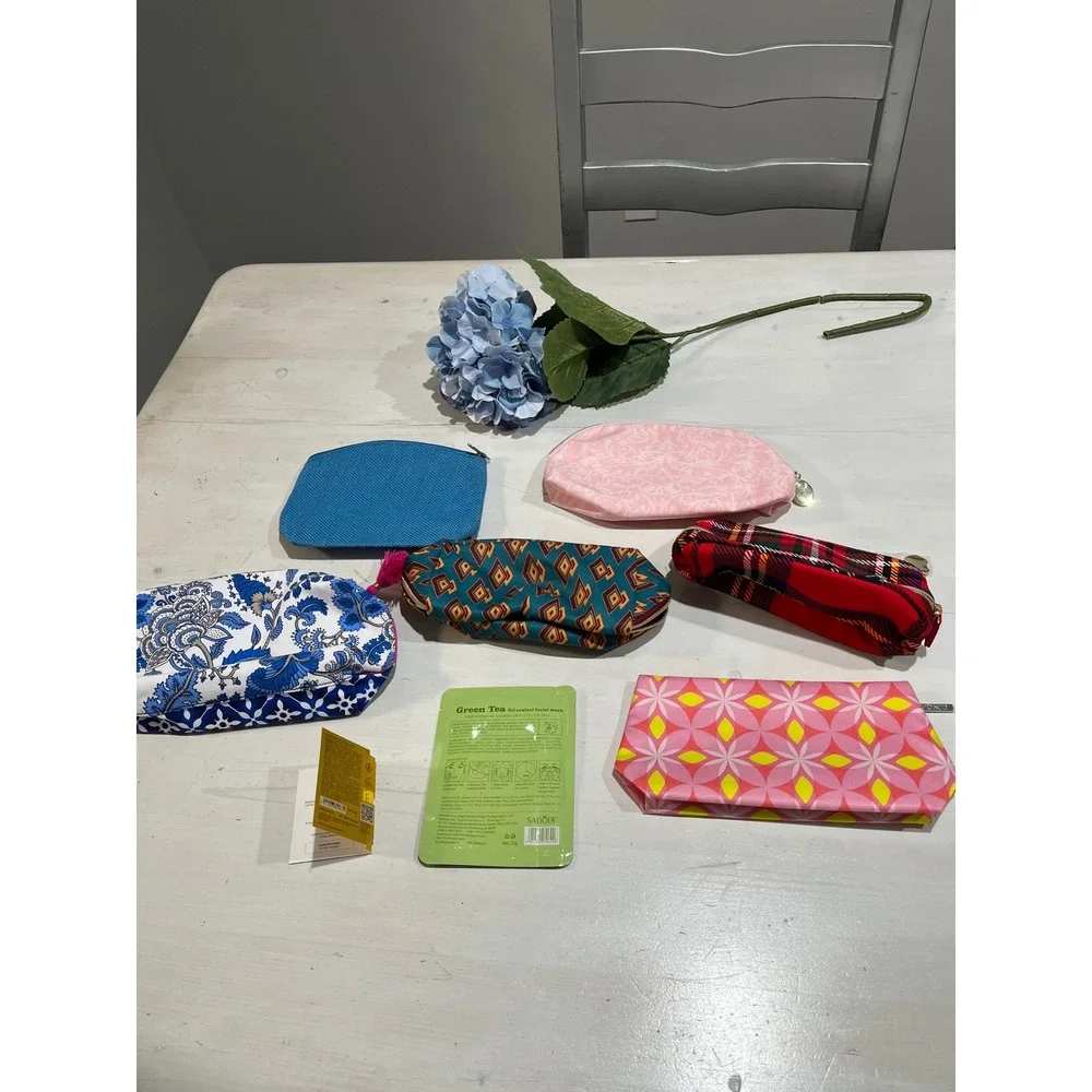 6 Cosmetic Bag Bundle Makeup Travel Accessories plus Versace Sample and‎  Mask